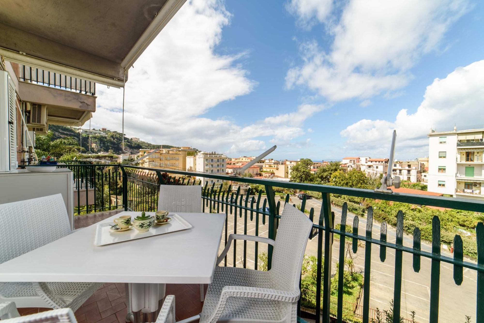 Estate4Home- Casa Bella ซอร์เรนโต ภายนอก รูปภาพ
